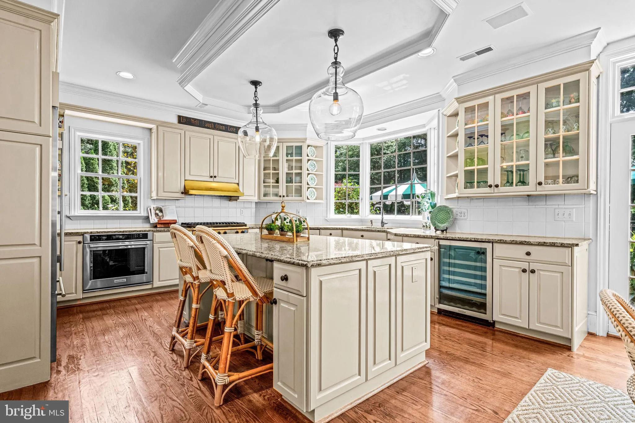 Berwyn, Pennsylvania 19312, United States, 6 Bedrooms Bedrooms, ,7 BathroomsBathrooms,Residential,Pending,140285