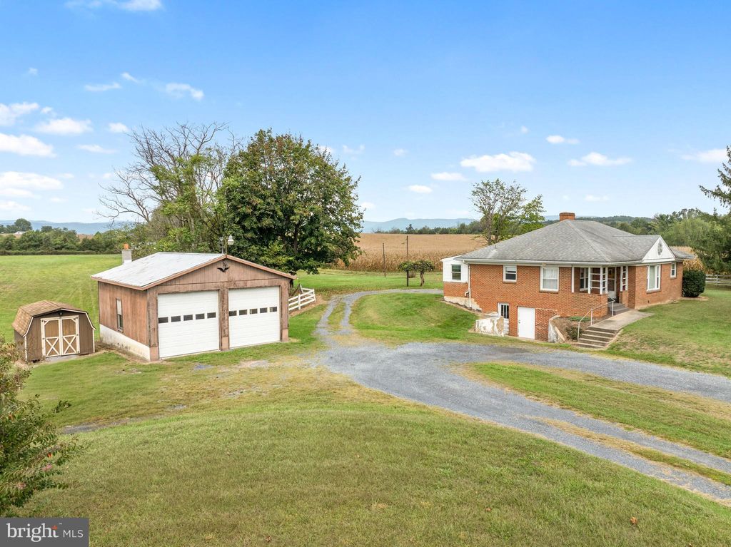 Photo of 1982 Barbershop Road, EDINBURG, VA 22824 (MLS # VASH2012676)