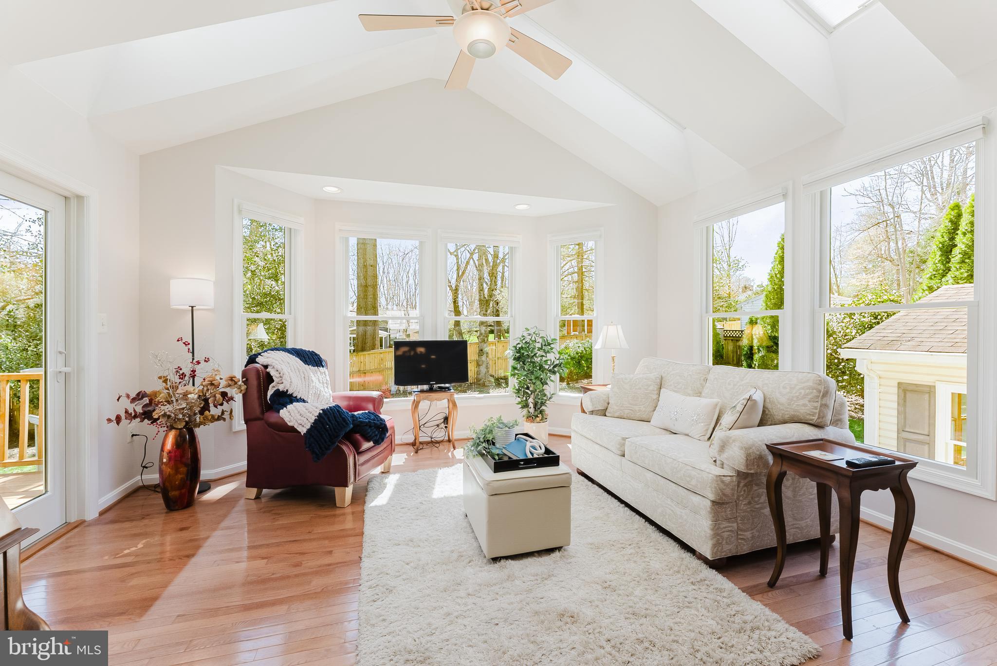 4319 FARM HOUSE LANE