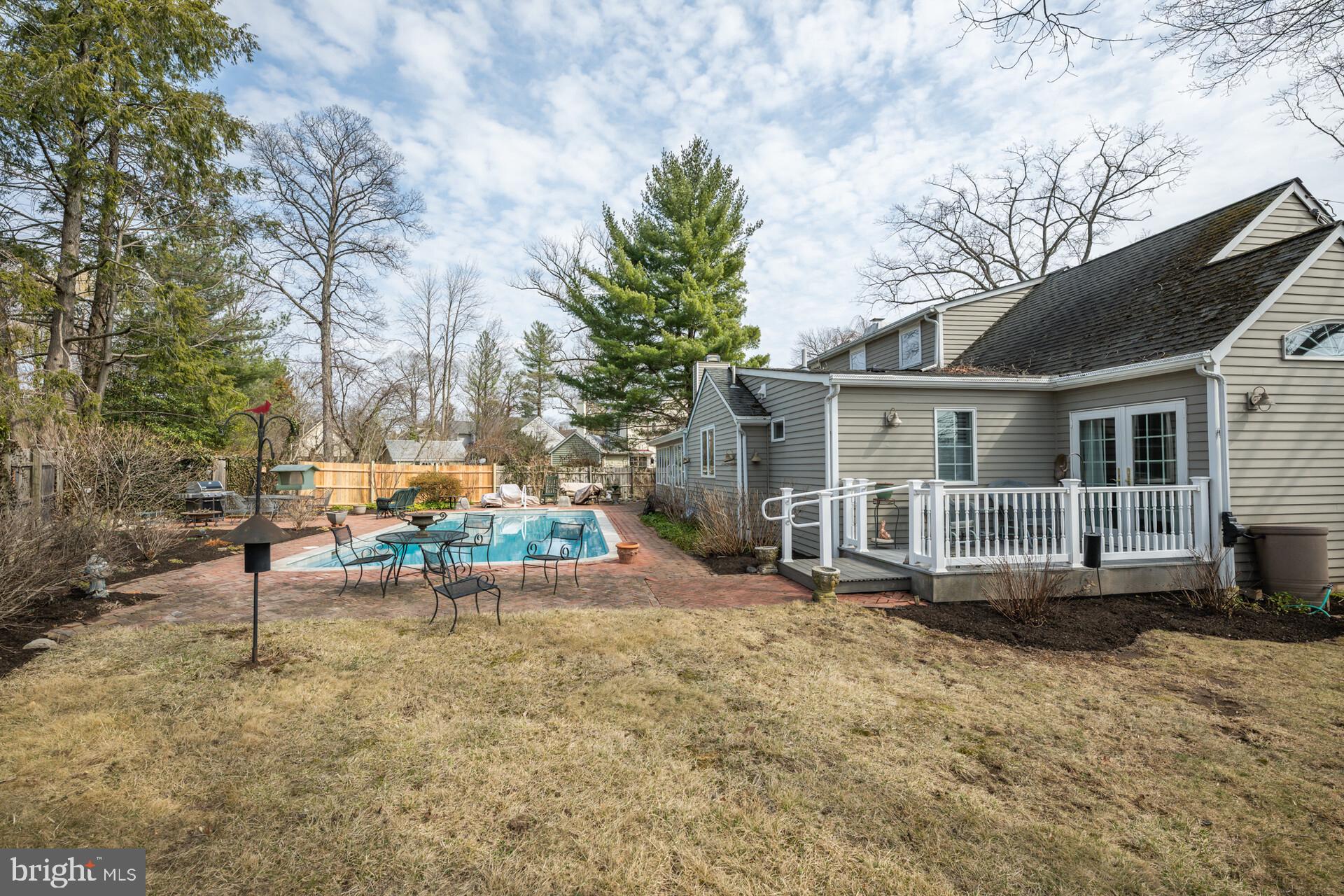 DOYLESTOWN - Residential Income