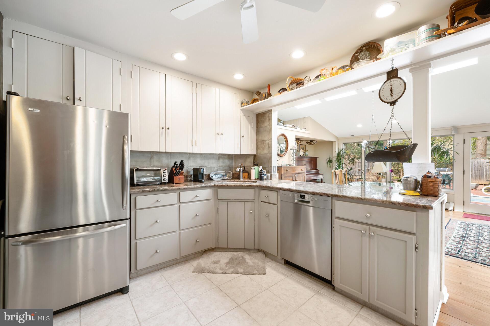 DOYLESTOWN - Residential Income