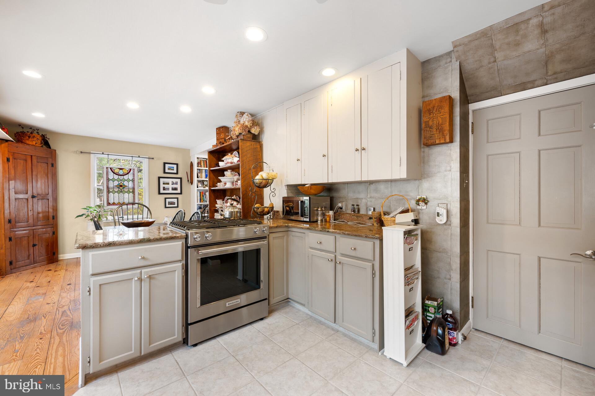 DOYLESTOWN - Residential Income