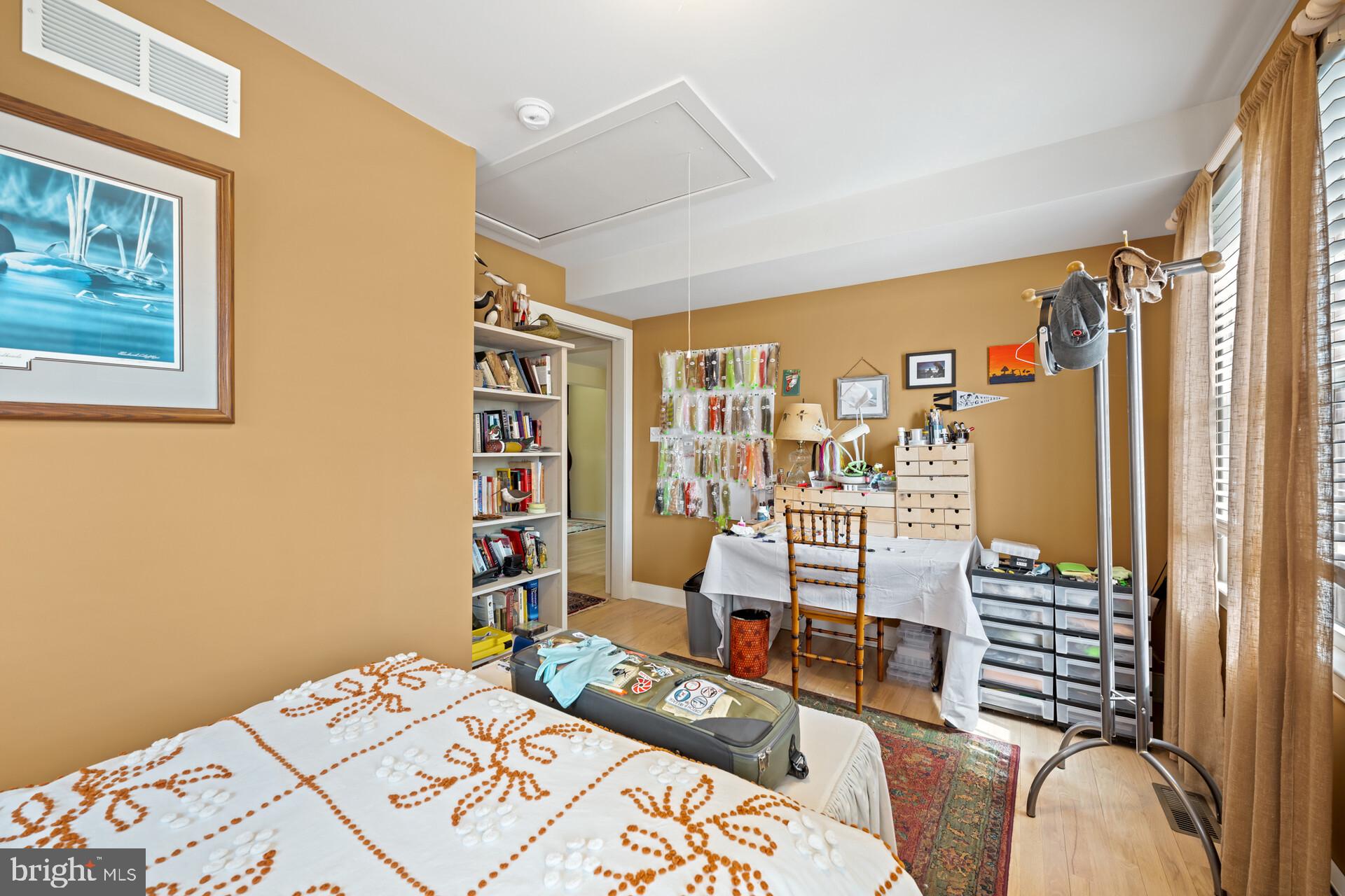 DOYLESTOWN - Residential Income