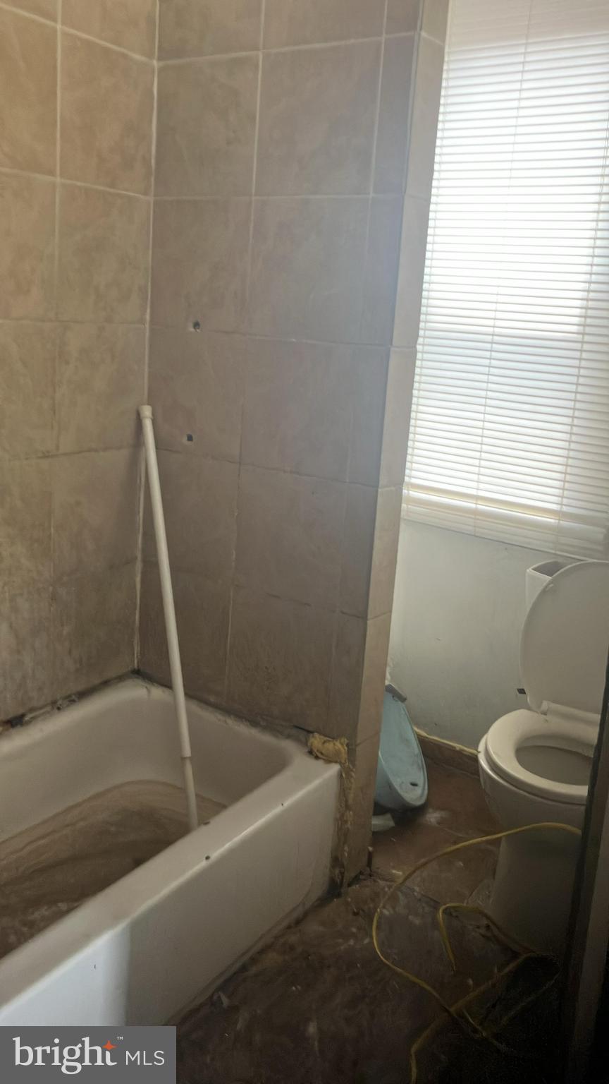 2751 N BONSALL STREET