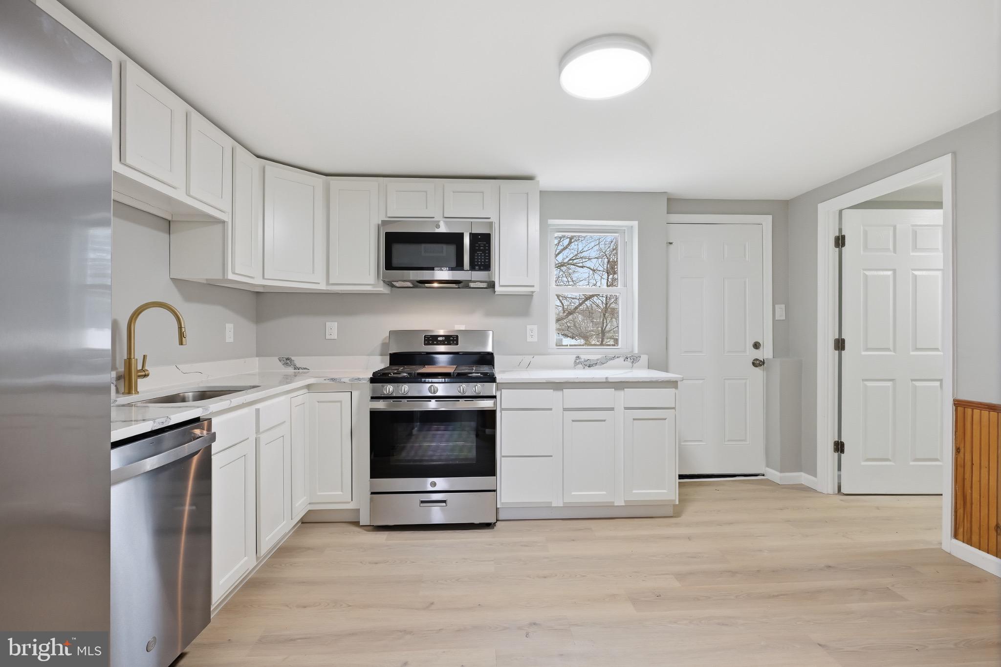 RAMBLETON ACRES - Residential