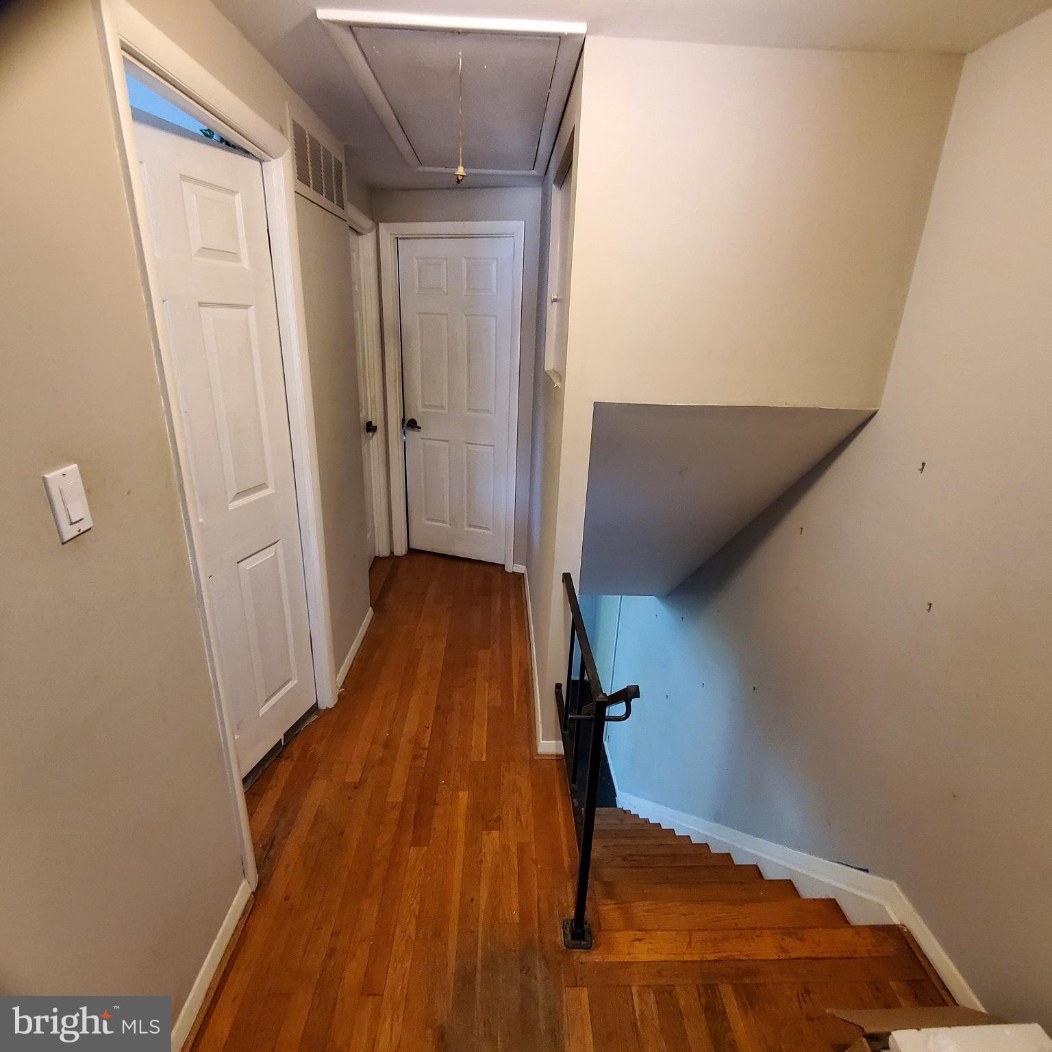 FOX RIDGE MANOR - Residential