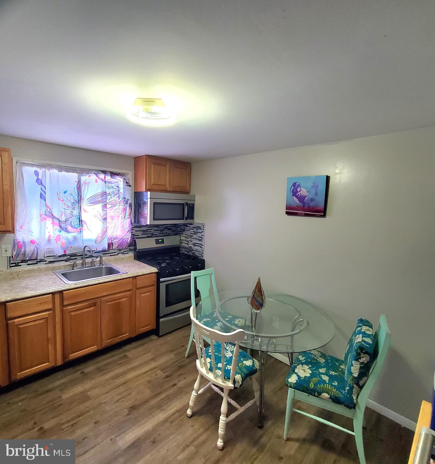 FOX RIDGE MANOR - Residential