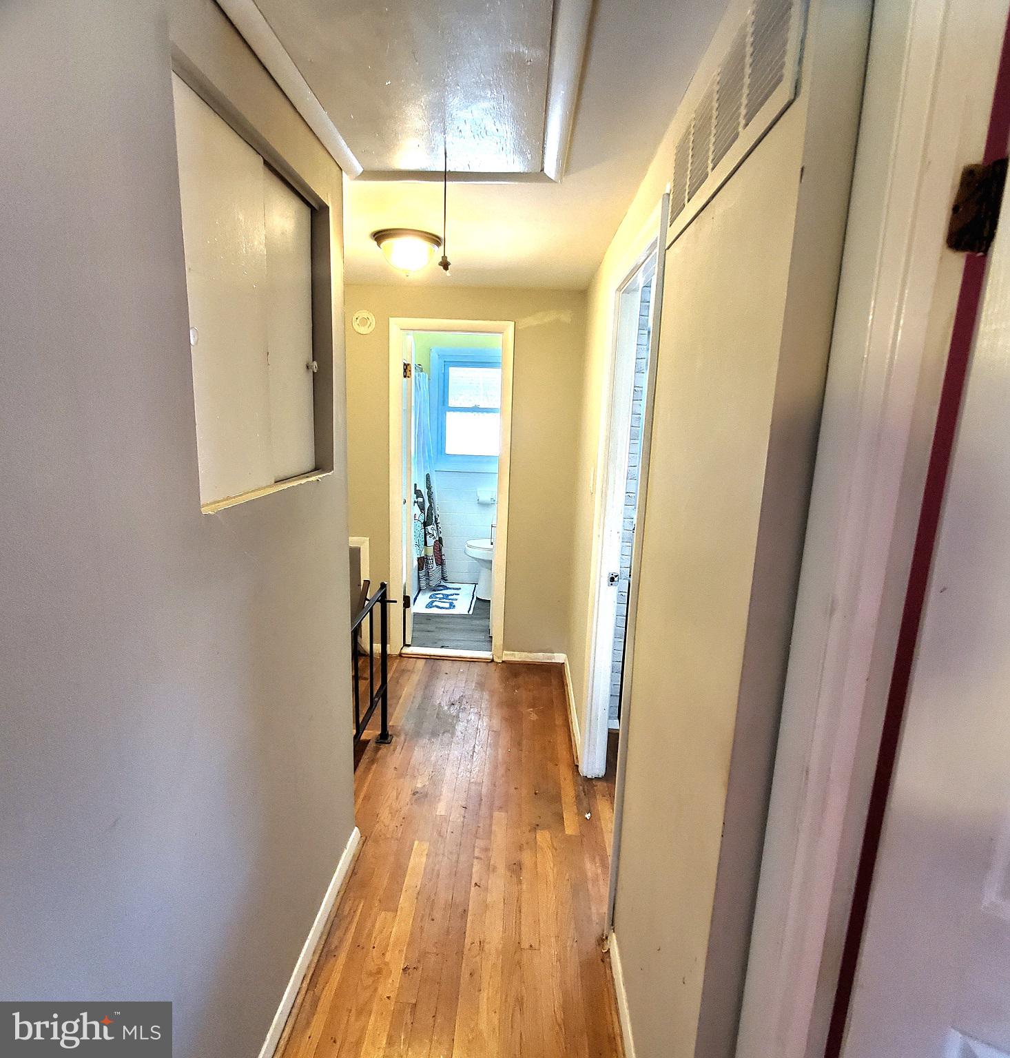 FOX RIDGE MANOR - Residential