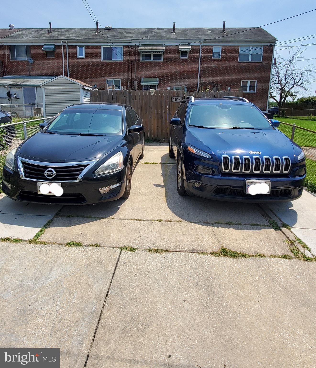 FOX RIDGE MANOR - Residential