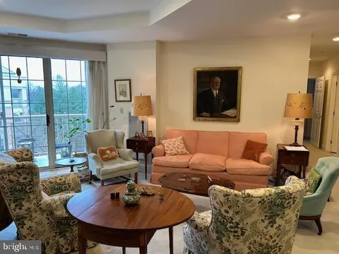 2416 Windrow Drive, Princeton, NJ MLS: NJMX2010946