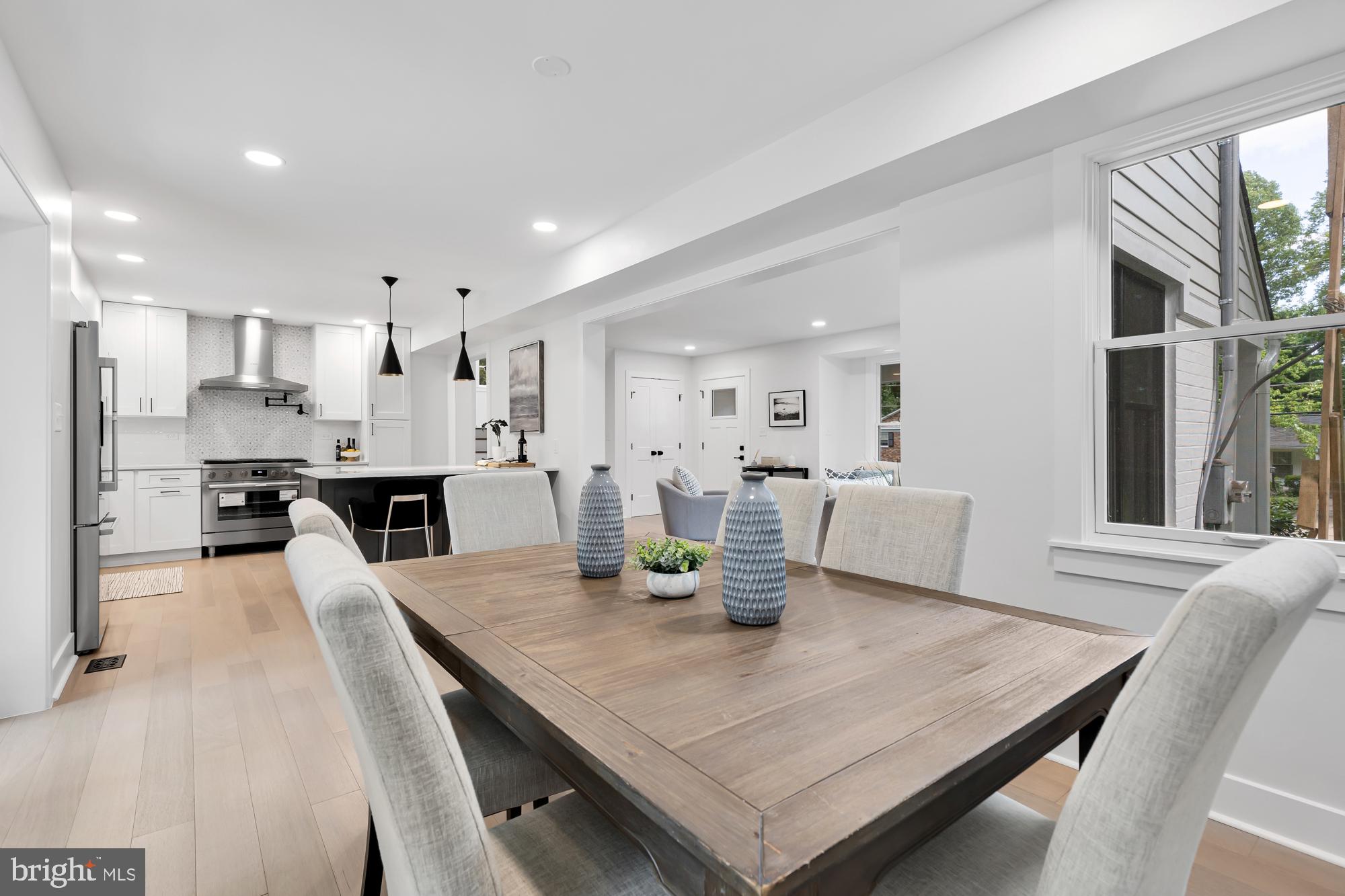 STRATTON WOODS - Residential