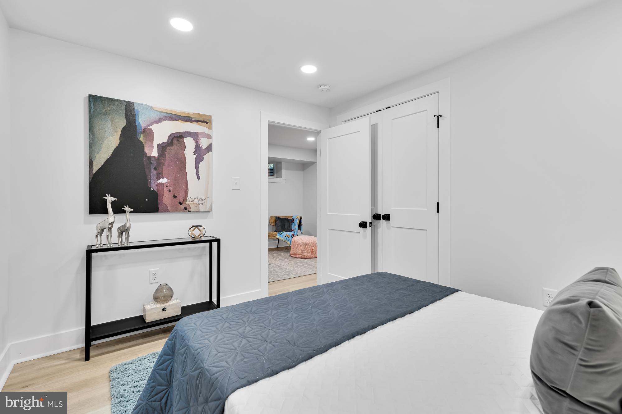 STRATTON WOODS - Residential