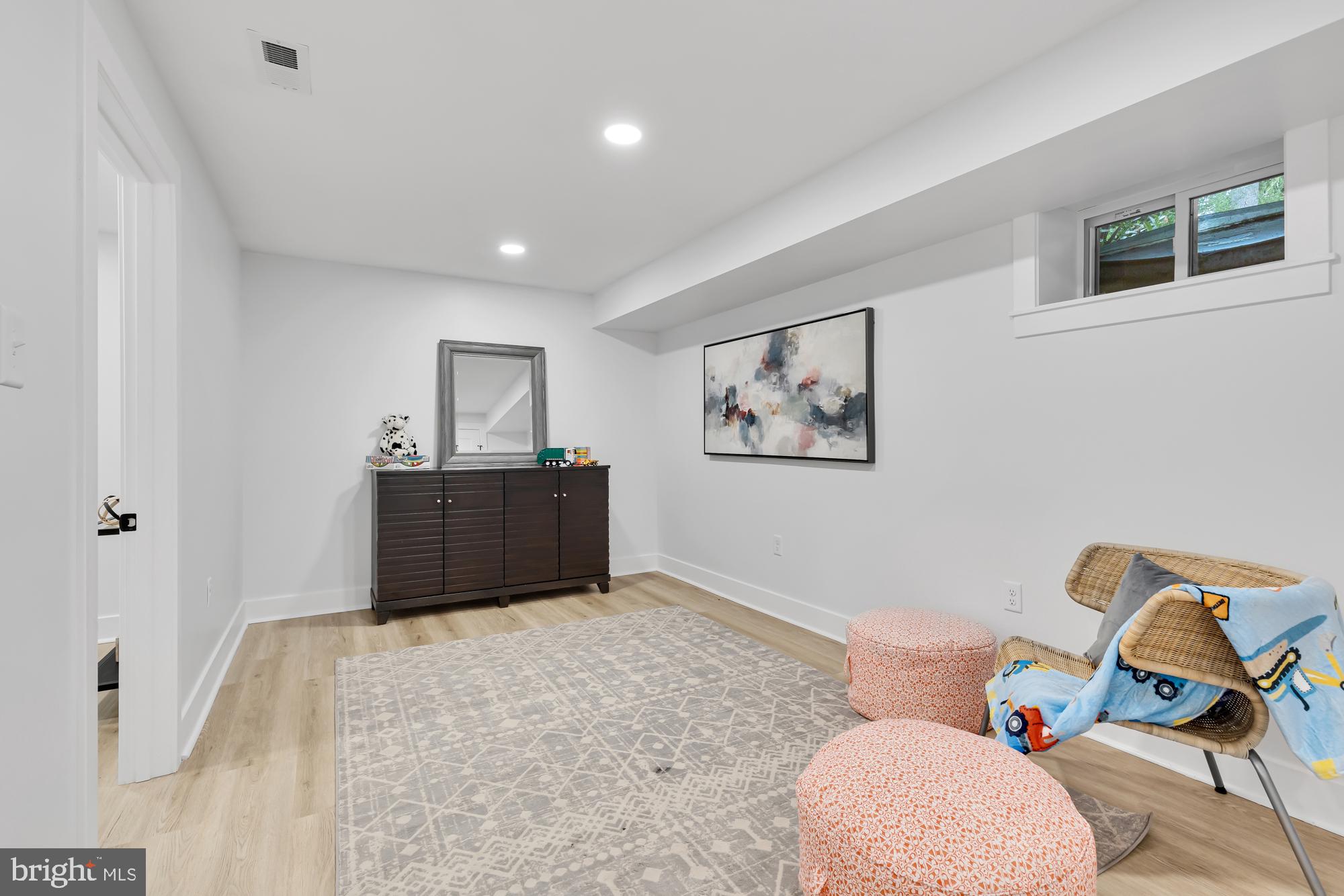 STRATTON WOODS - Residential