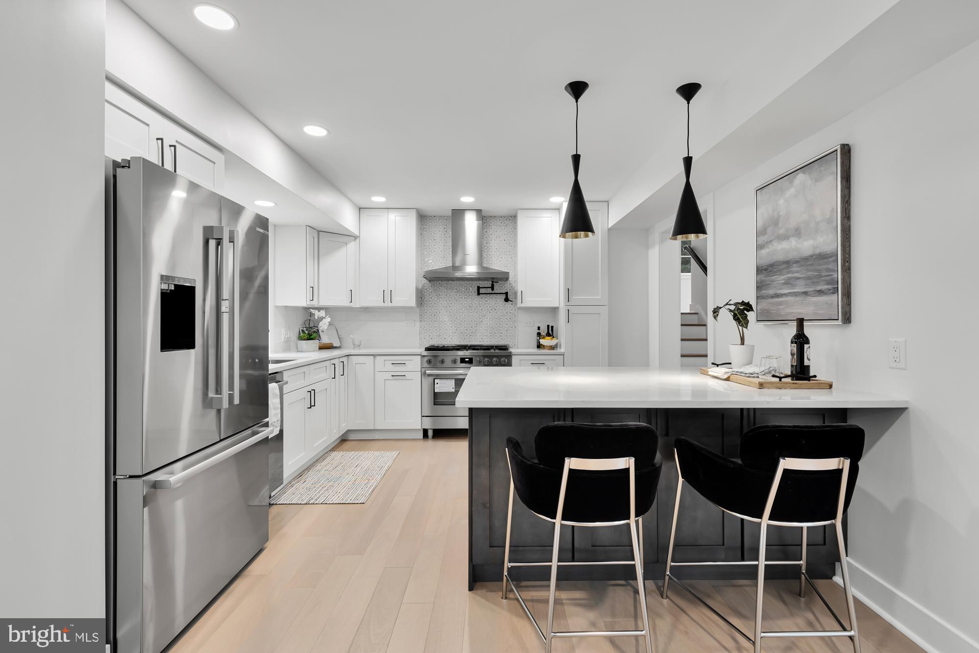 STRATTON WOODS - Residential