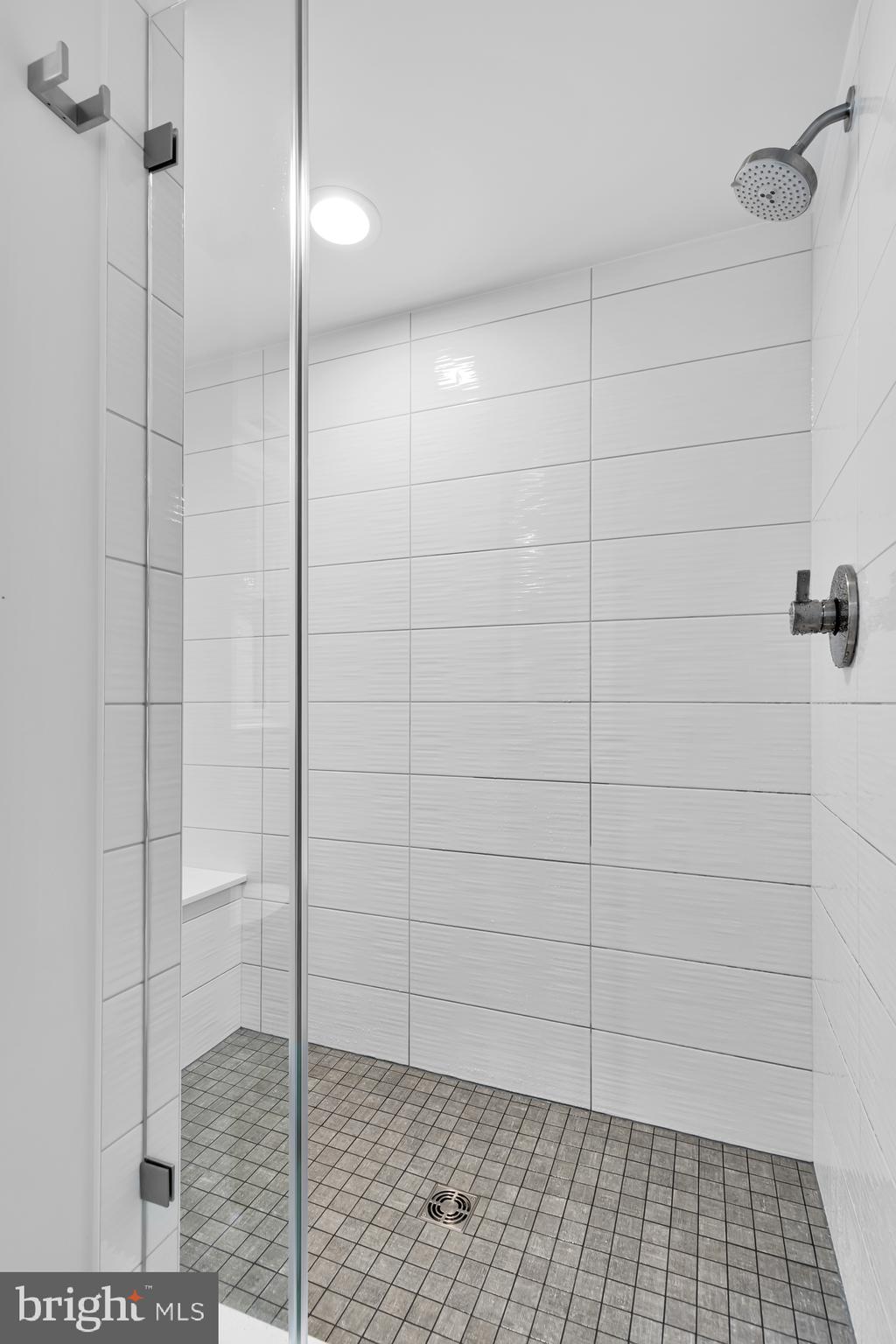 STRATTON WOODS - Residential