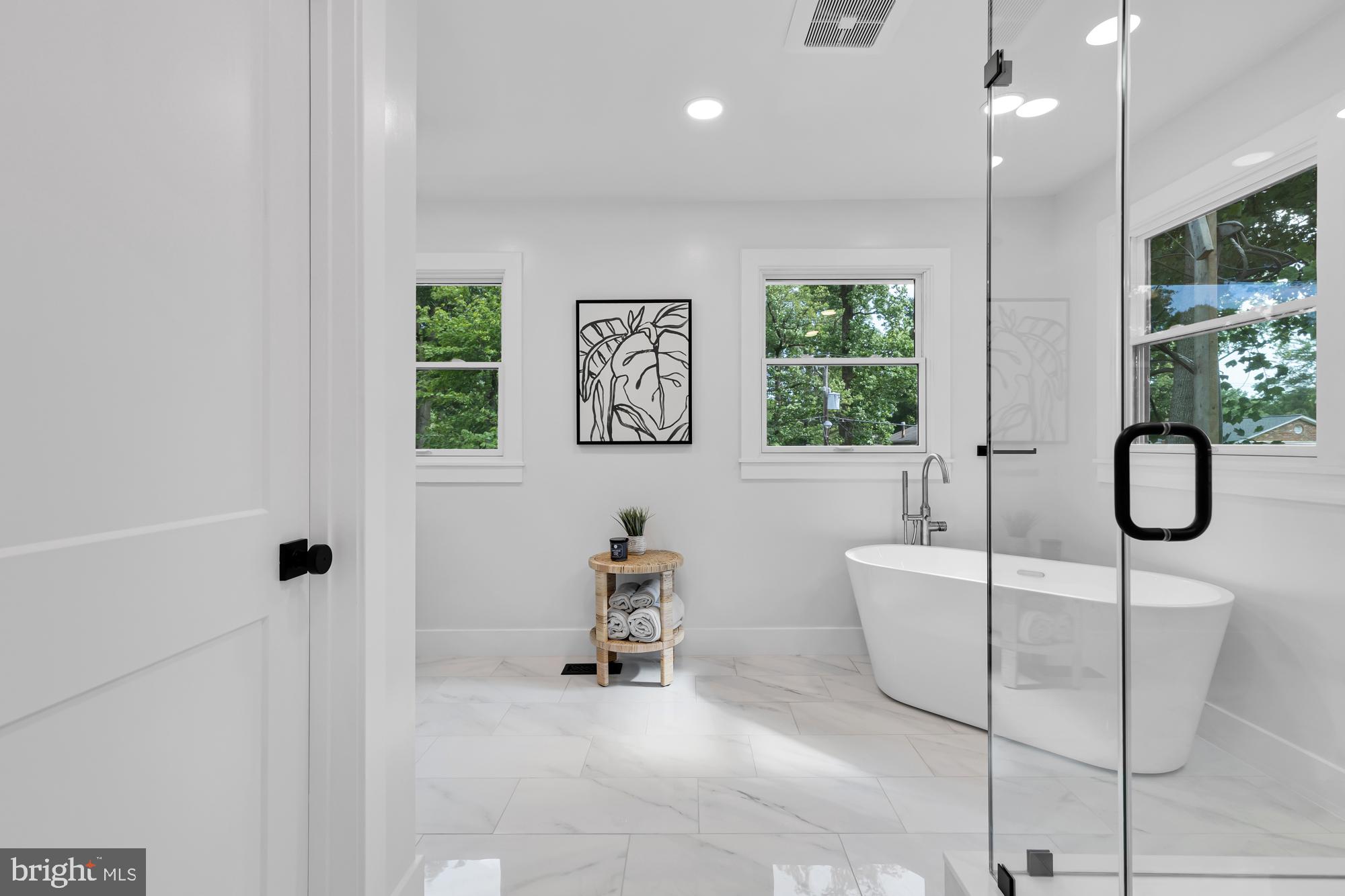 STRATTON WOODS - Residential