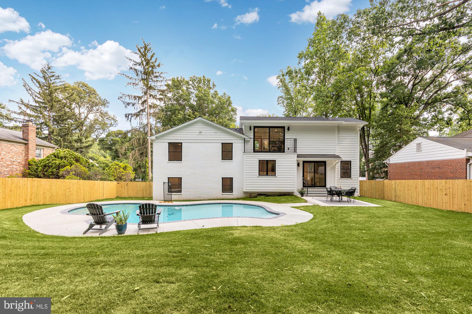 STRATTON WOODS - Residential