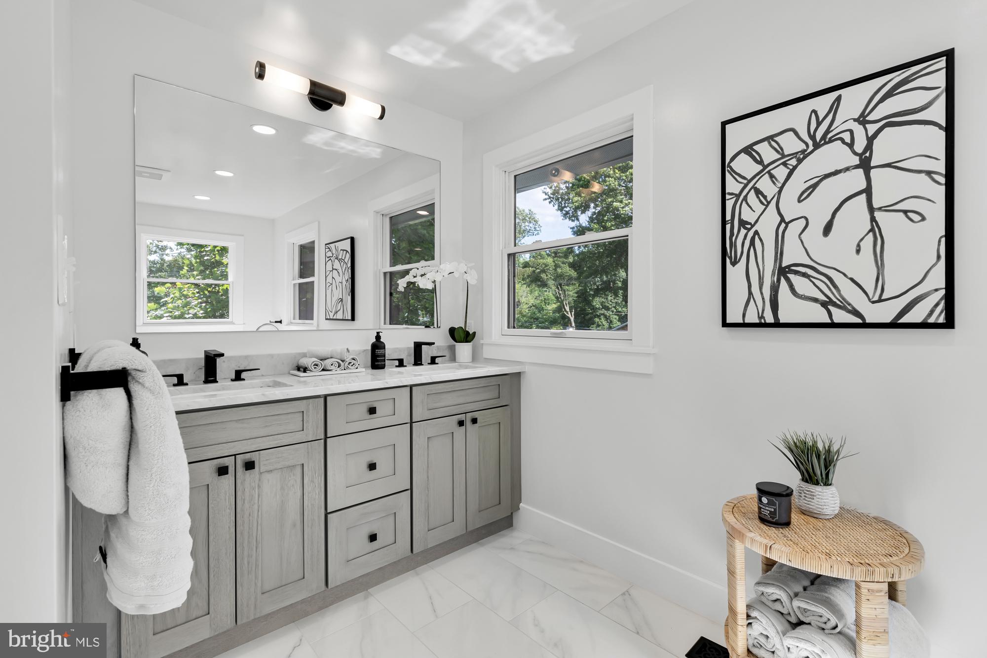 STRATTON WOODS - Residential