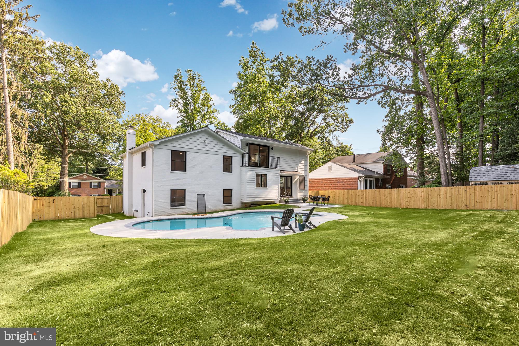 STRATTON WOODS - Residential