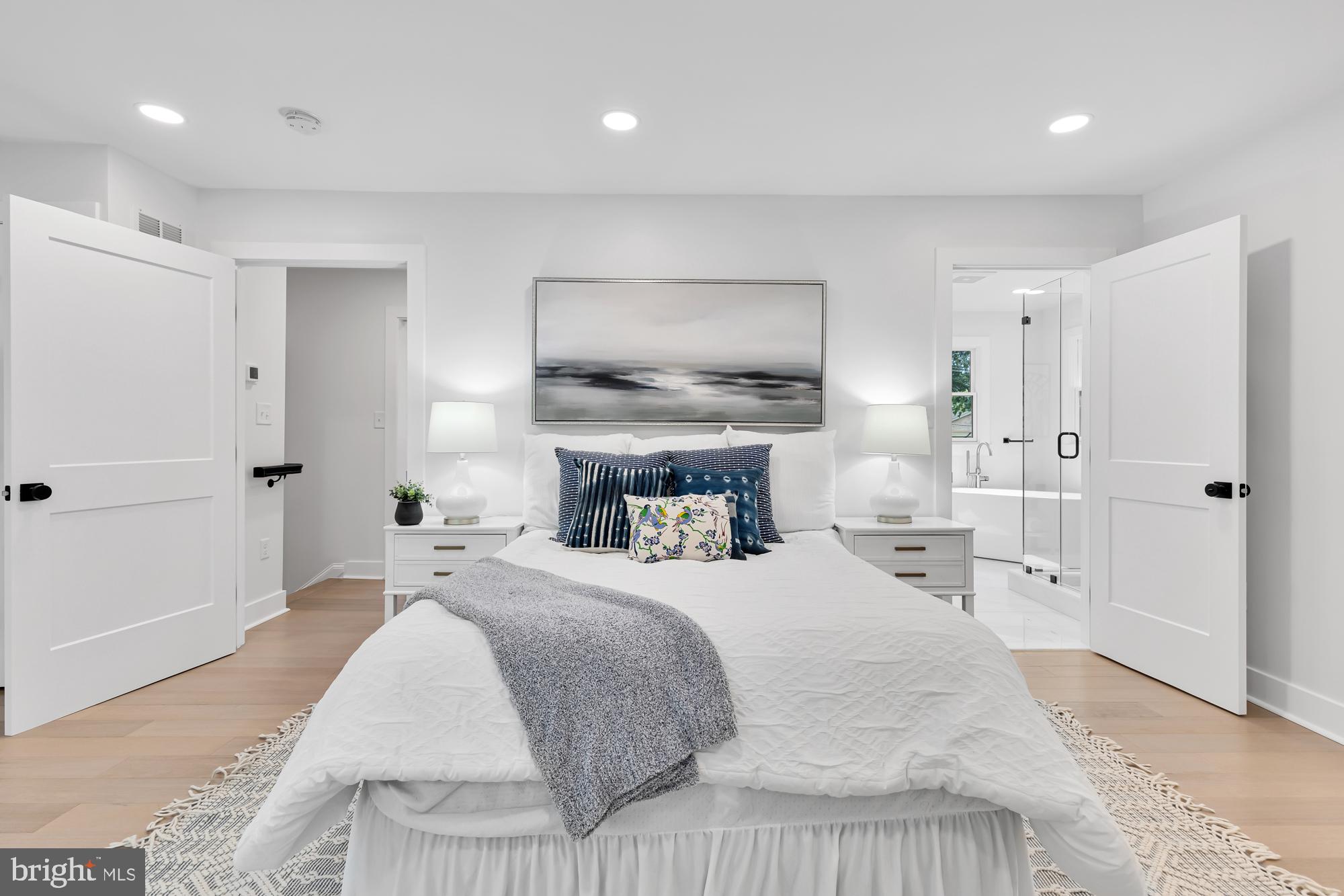 STRATTON WOODS - Residential