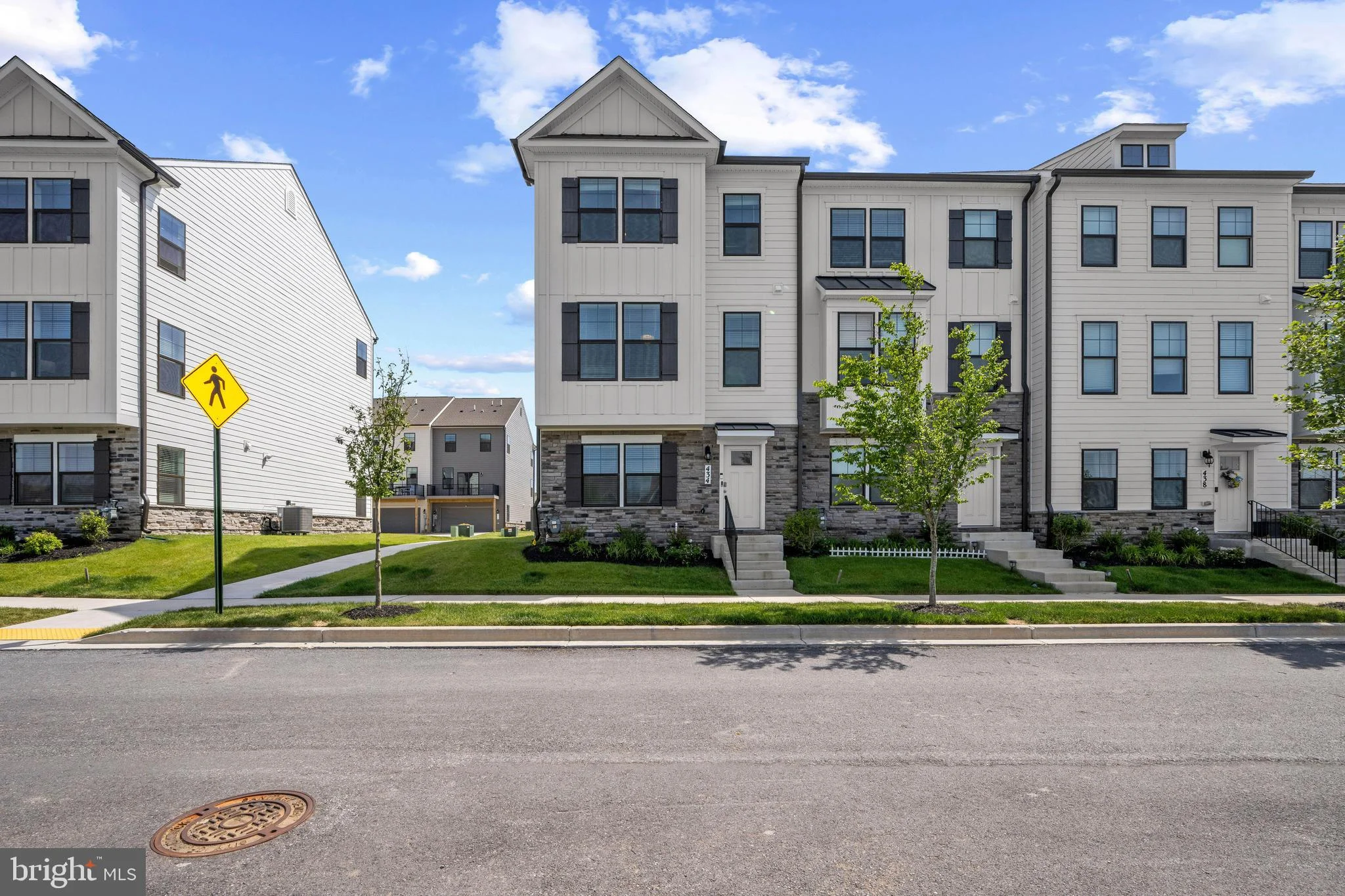 434 Herringbone Way