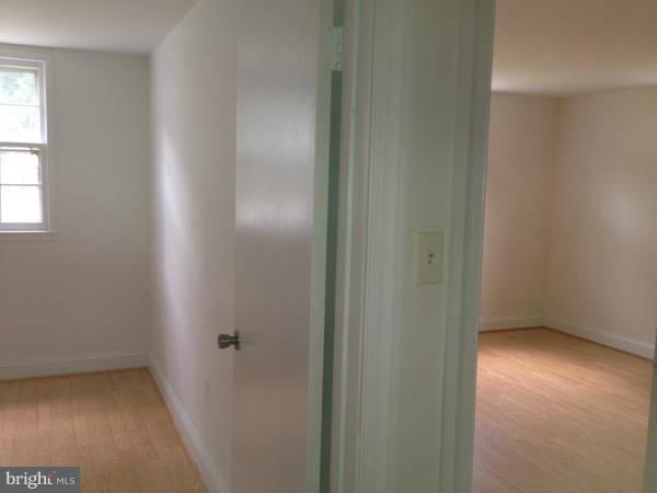 DALE CITY - Residential Lease