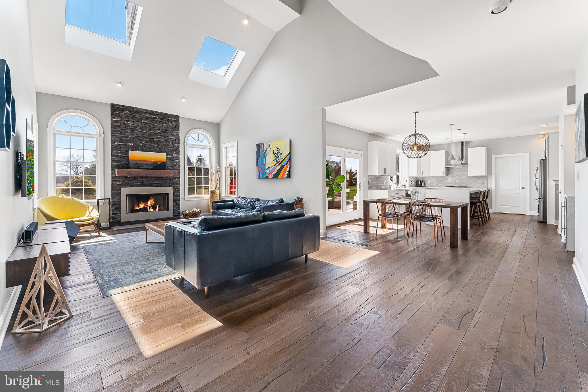 BRIDLE ESTATES - Residential