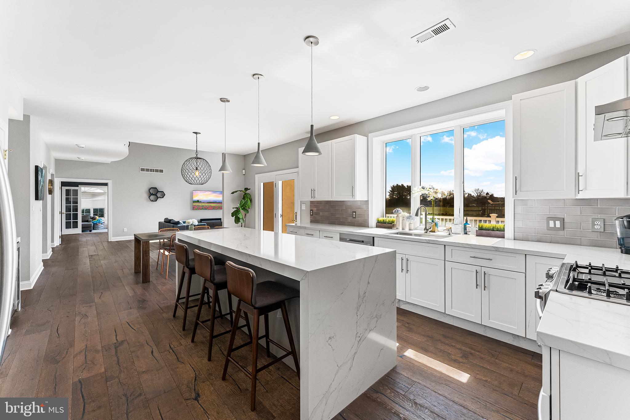 BRIDLE ESTATES - Residential