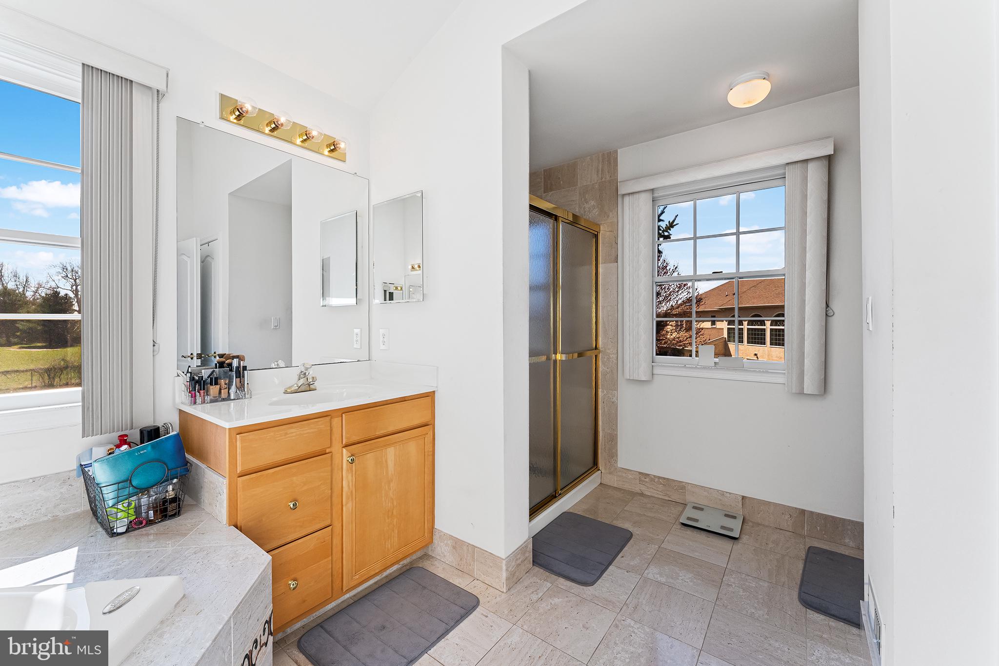 BRIDLE ESTATES - Residential