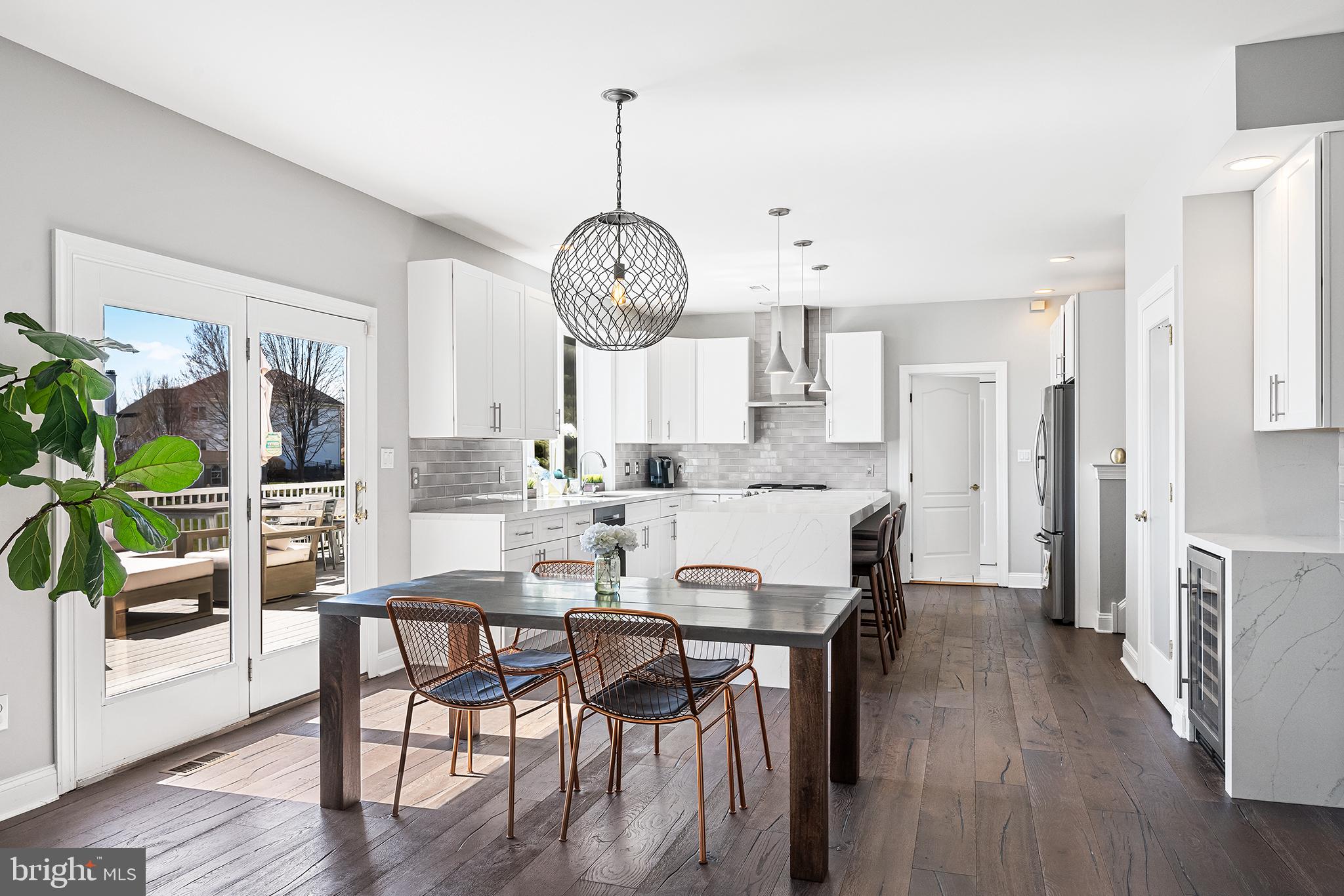 BRIDLE ESTATES - Residential