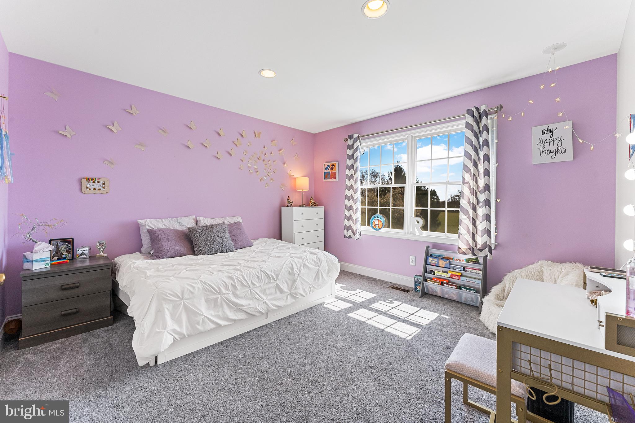 BRIDLE ESTATES - Residential