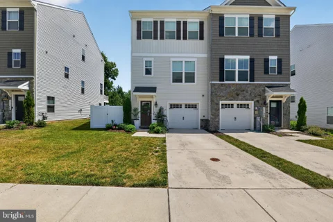 MLS: MDBC2168864