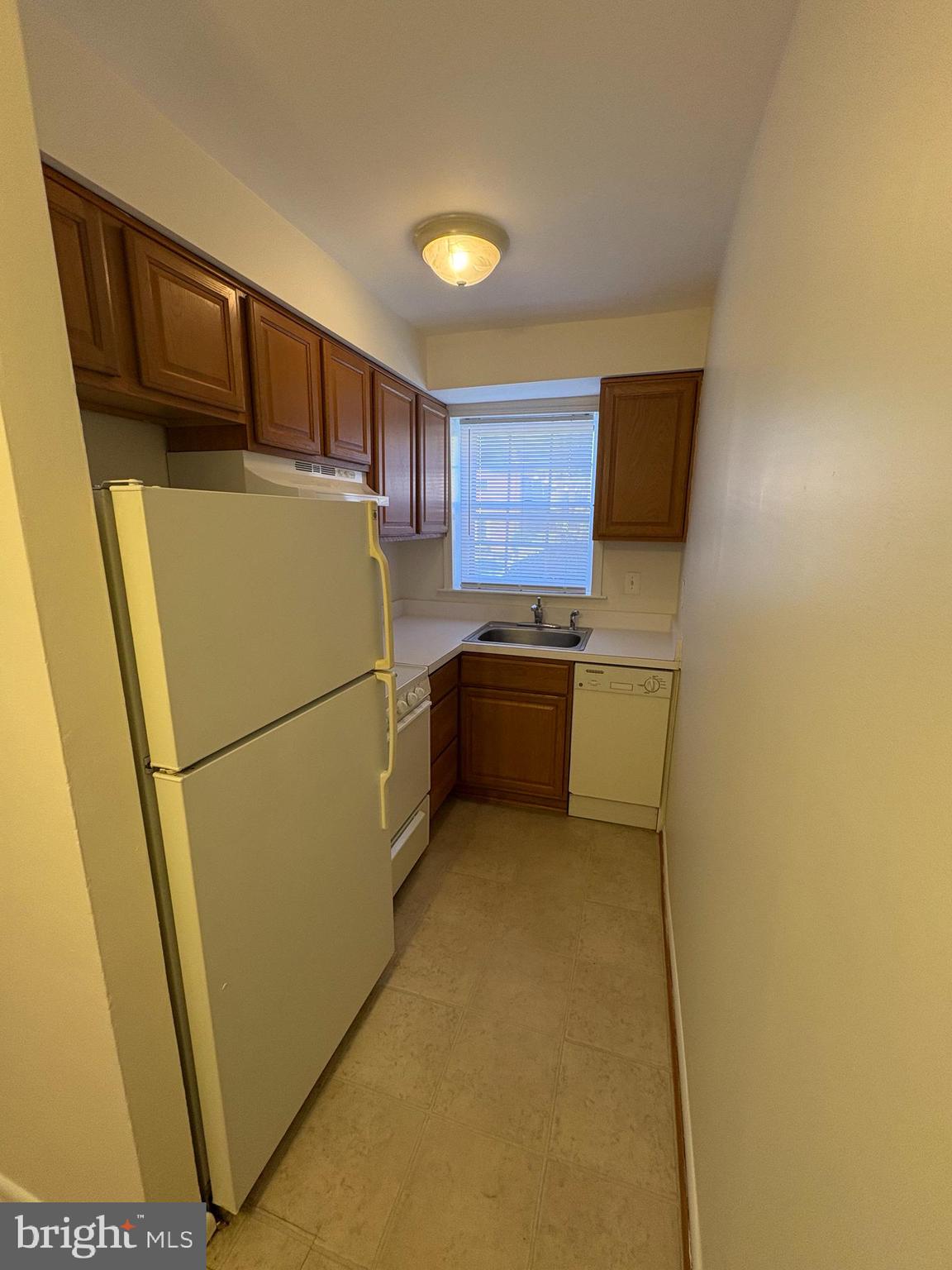 HUNTING CREEK - Residential Lease