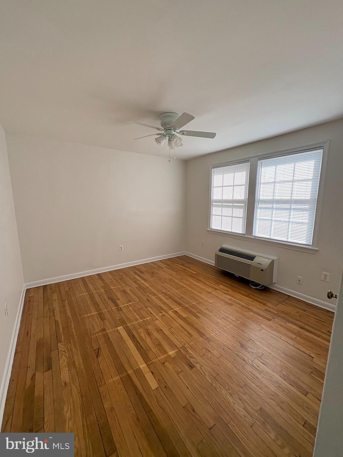 HUNTING CREEK - Residential Lease