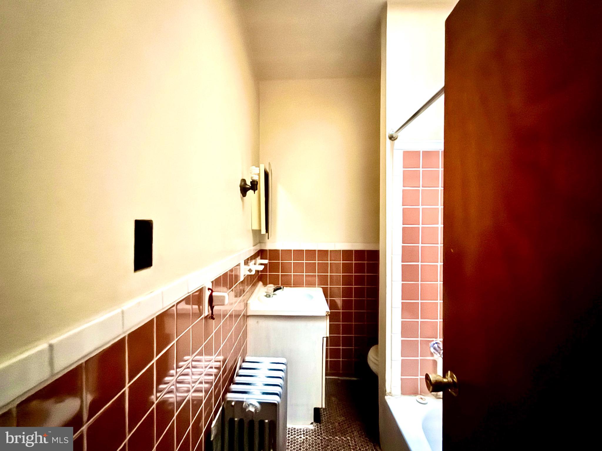 WEST PHILADELPHIA - Commercial Sale