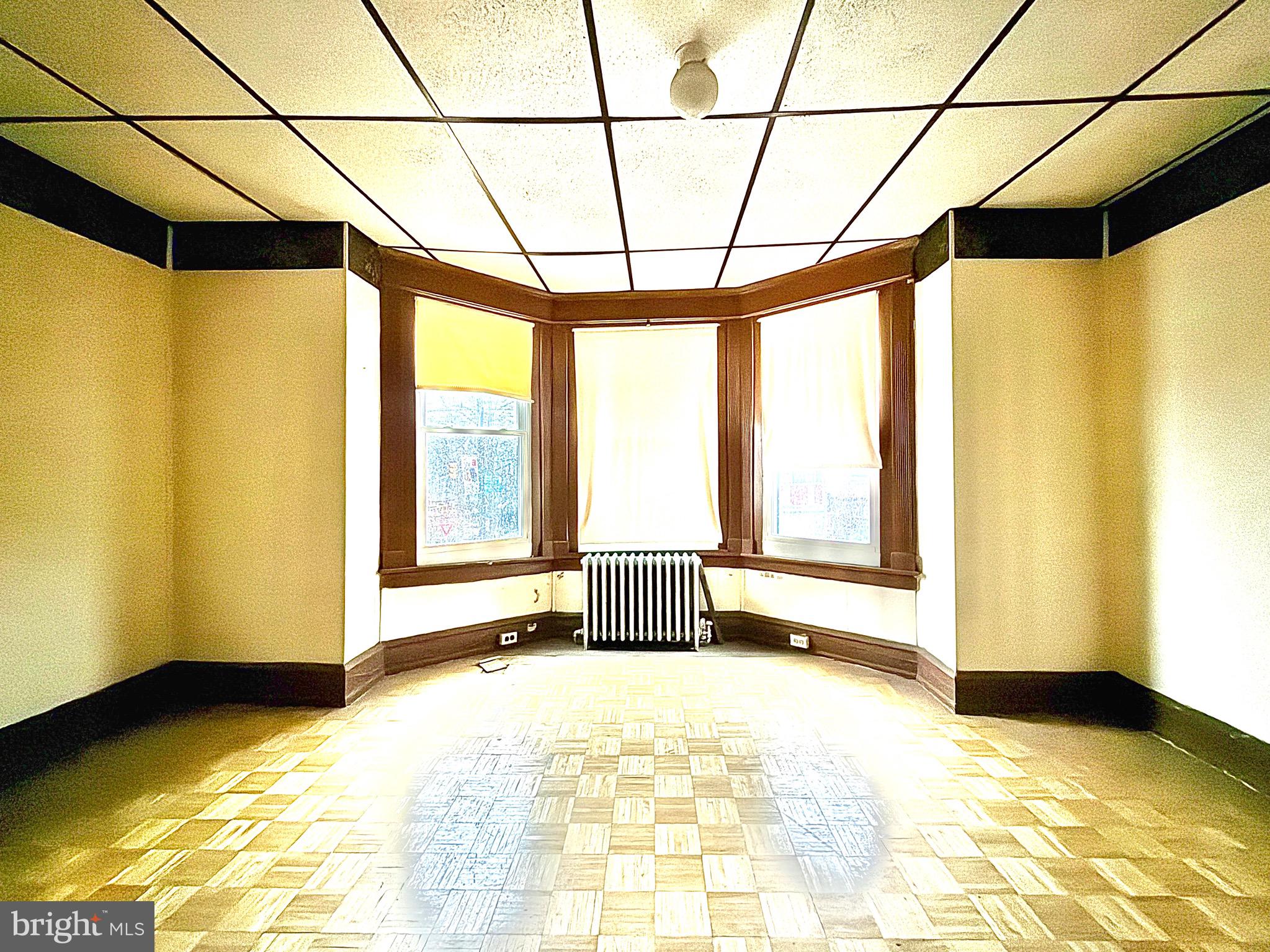 WEST PHILADELPHIA - Commercial Sale