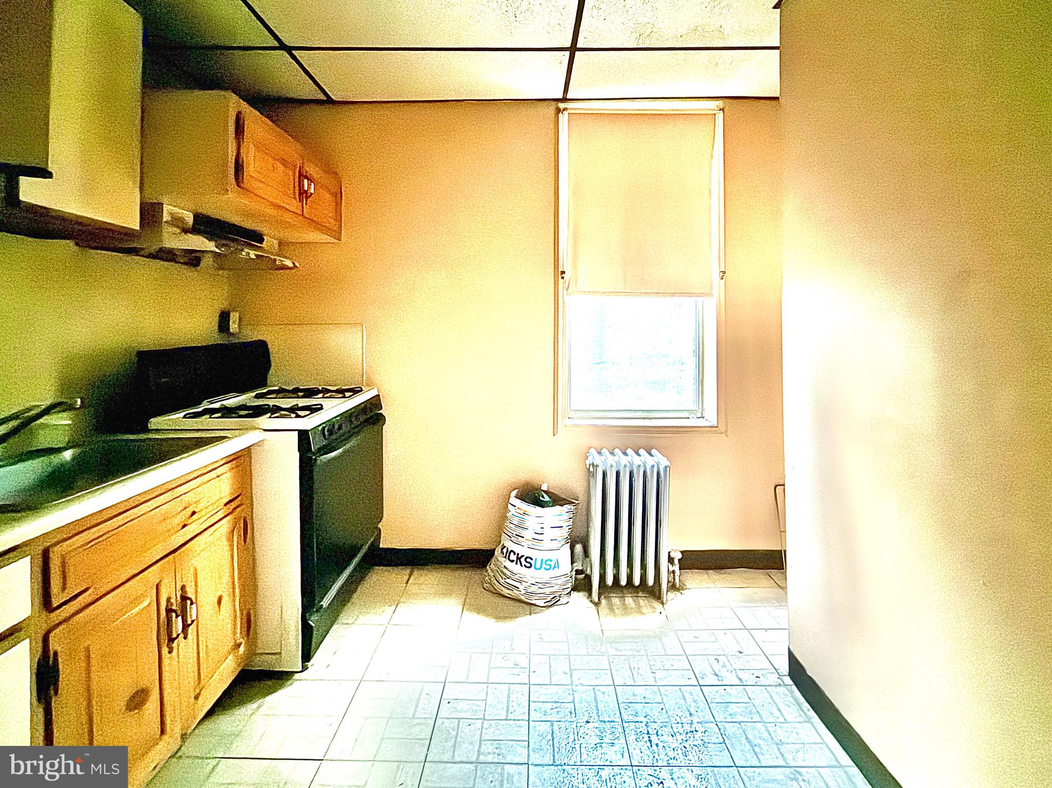 WEST PHILADELPHIA - Commercial Sale