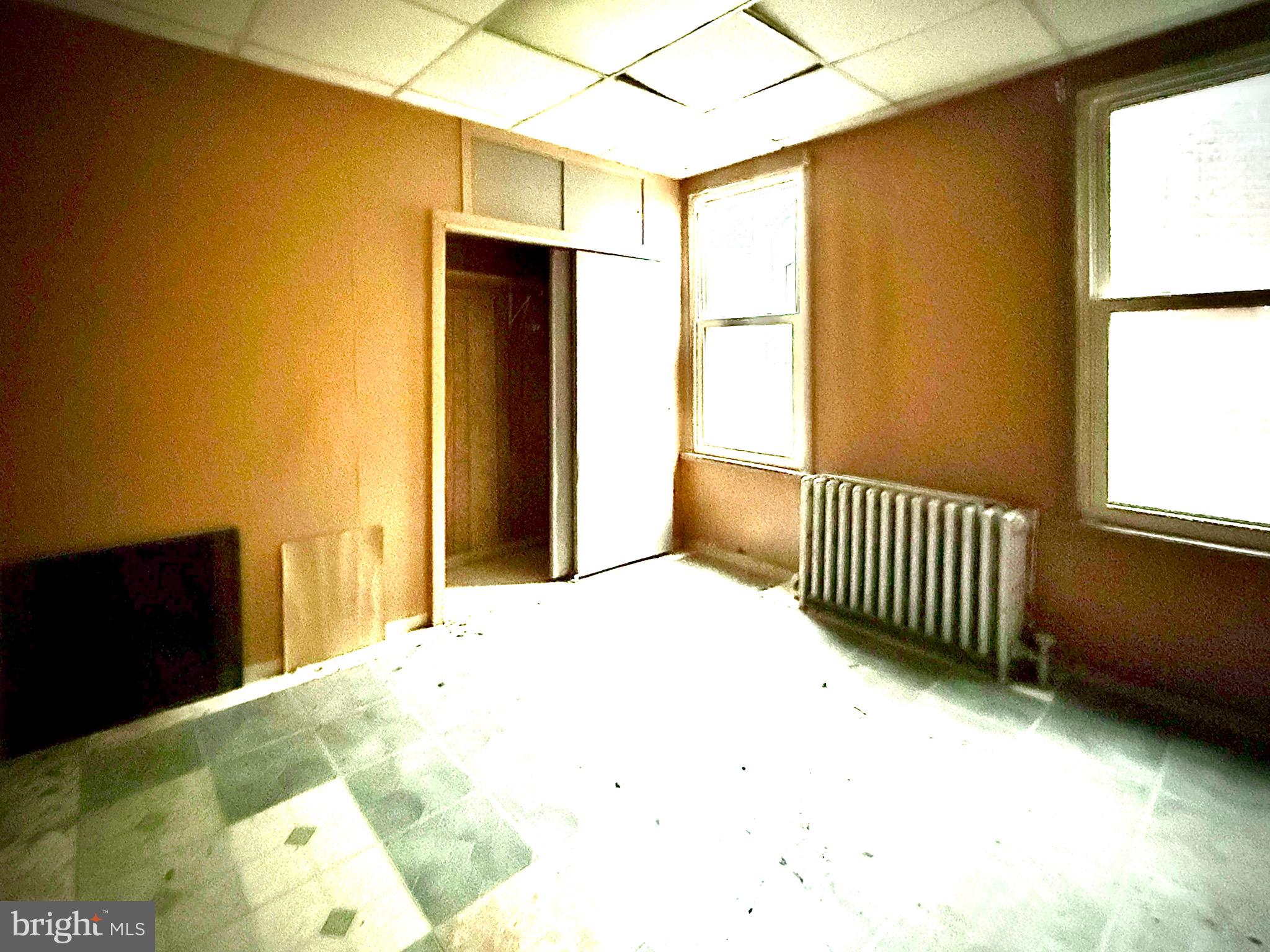 WEST PHILADELPHIA - Commercial Sale