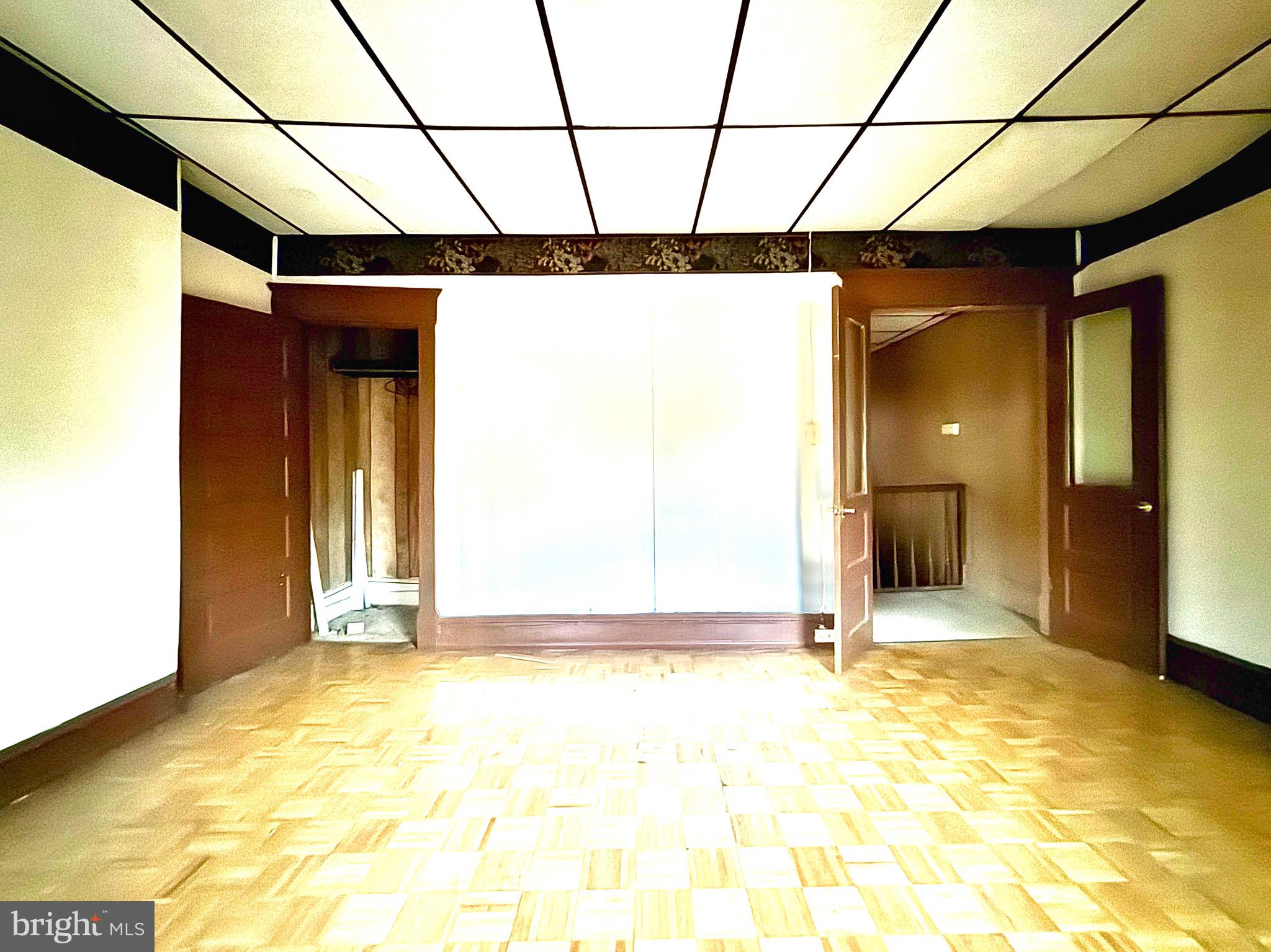 WEST PHILADELPHIA - Commercial Sale