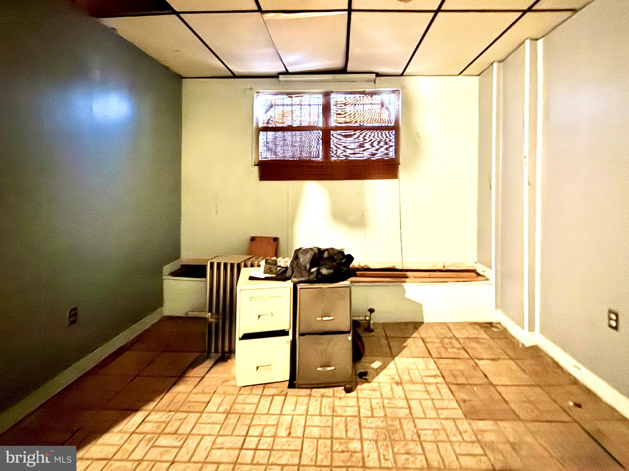 WEST PHILADELPHIA - Commercial Sale