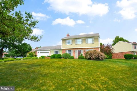 Photo of 6025 Geneva Drive, East Petersburg, PA 17520 (MLS # PALA2053054)