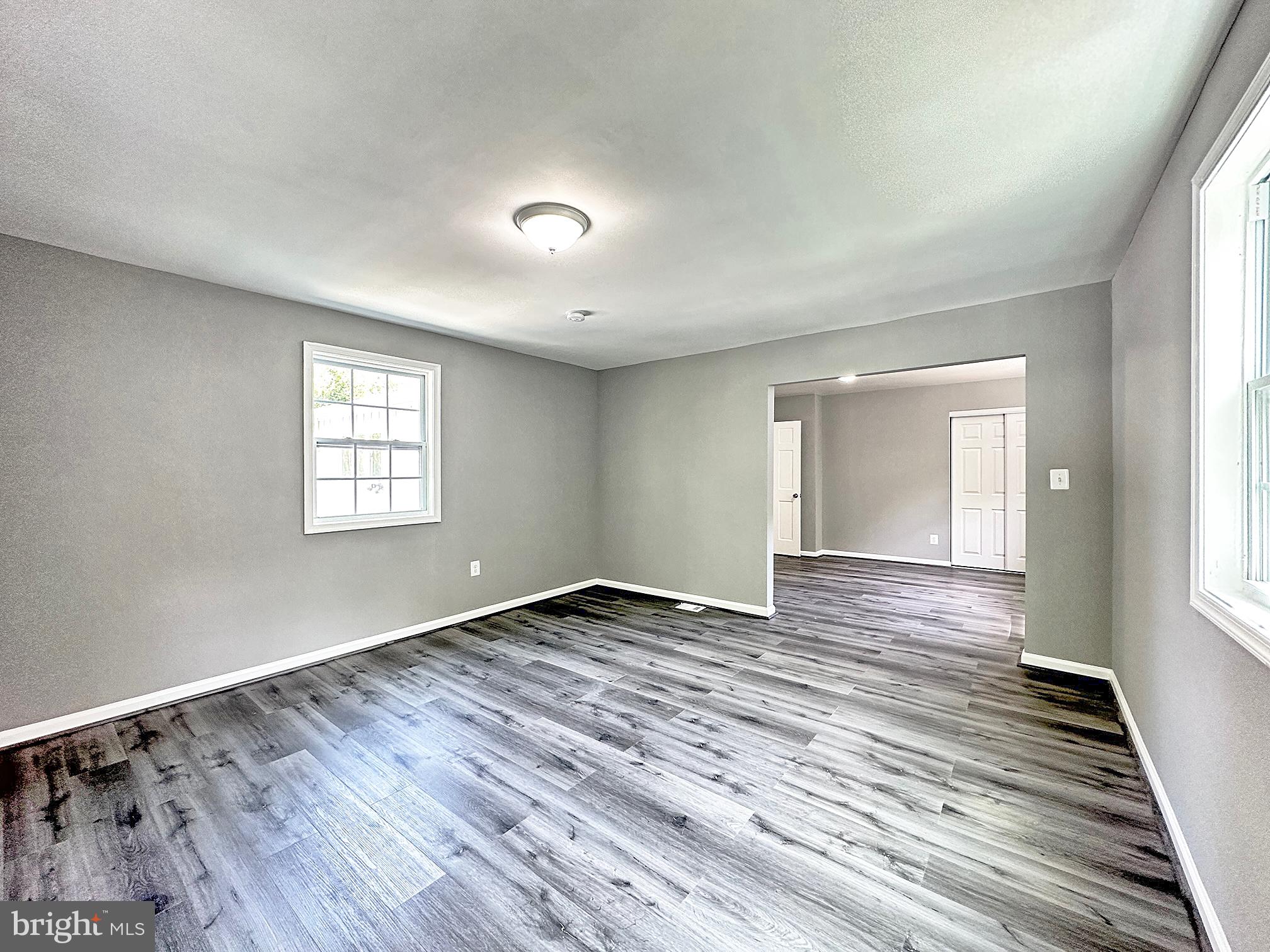 KENT VILLAGE - Residential