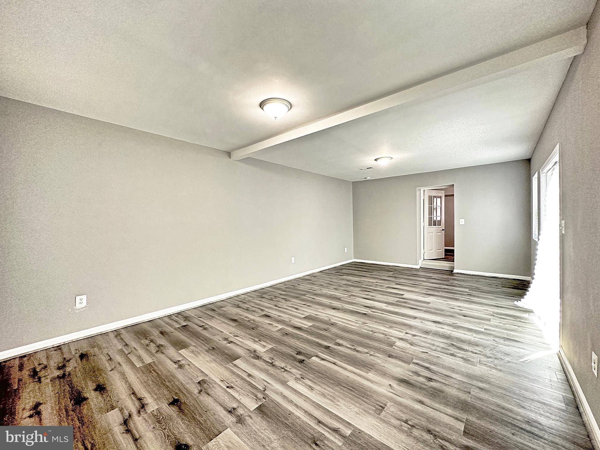 KENT VILLAGE - Residential