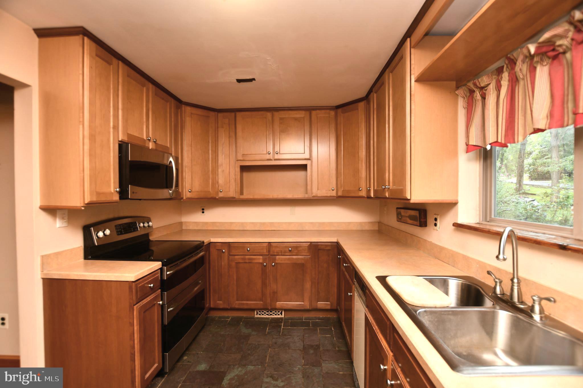 APPLE MT LAKE - Residential