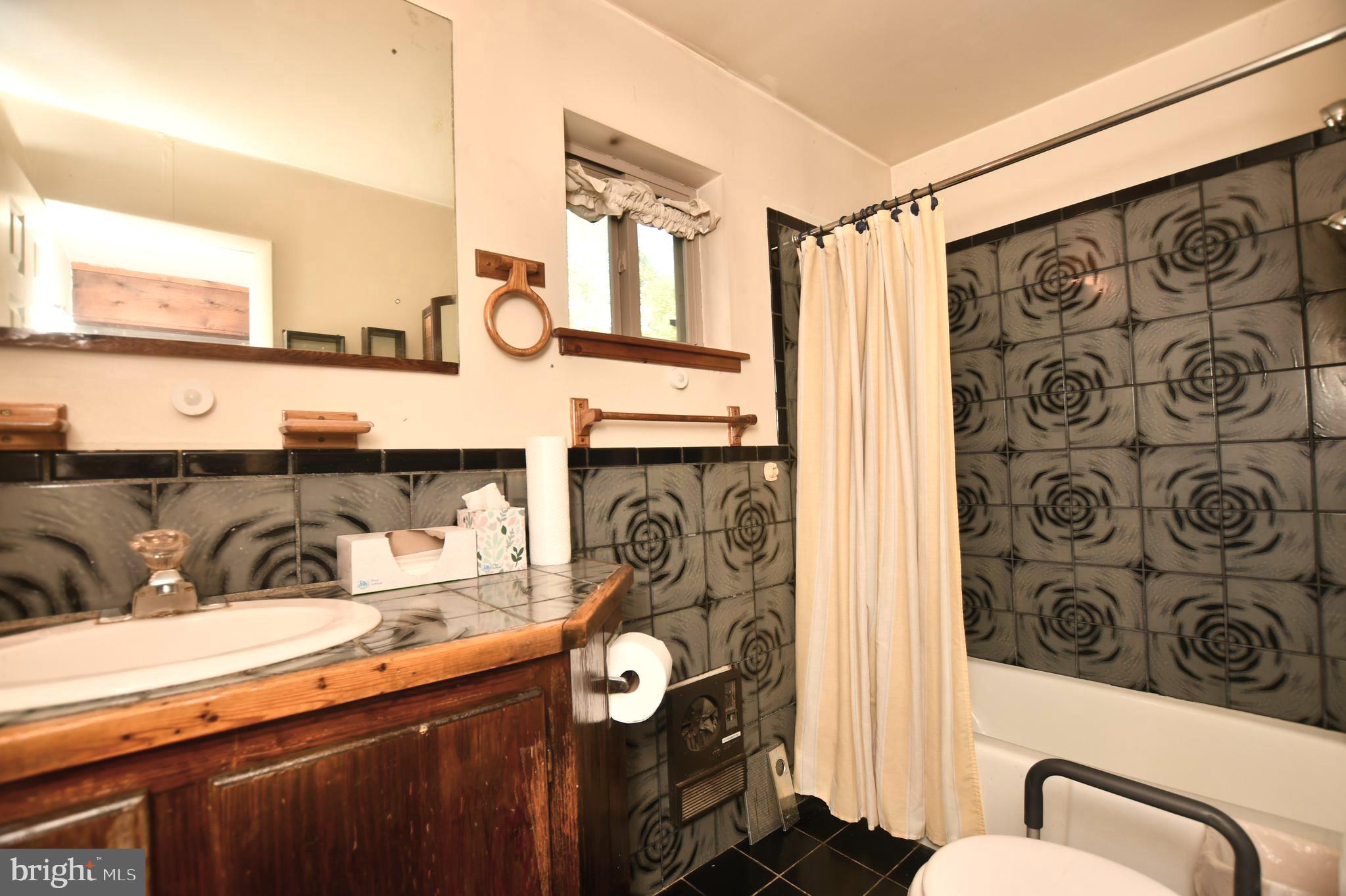 APPLE MT LAKE - Residential