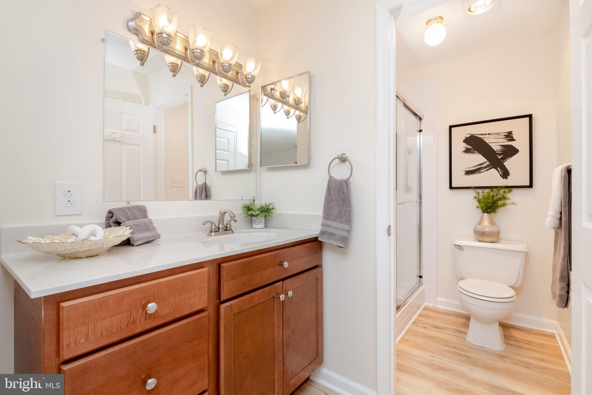 RIVERSIDE PARK - Residential