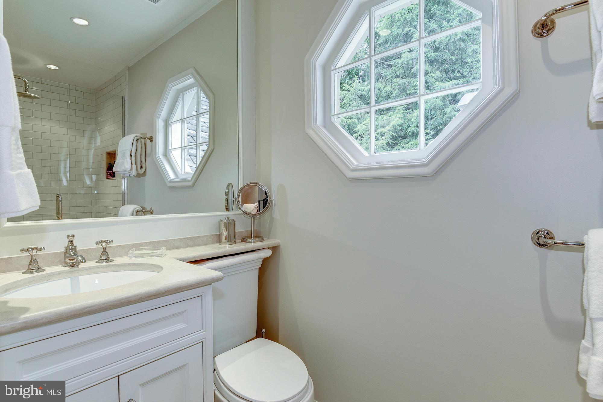 BERKLEY - Residential
