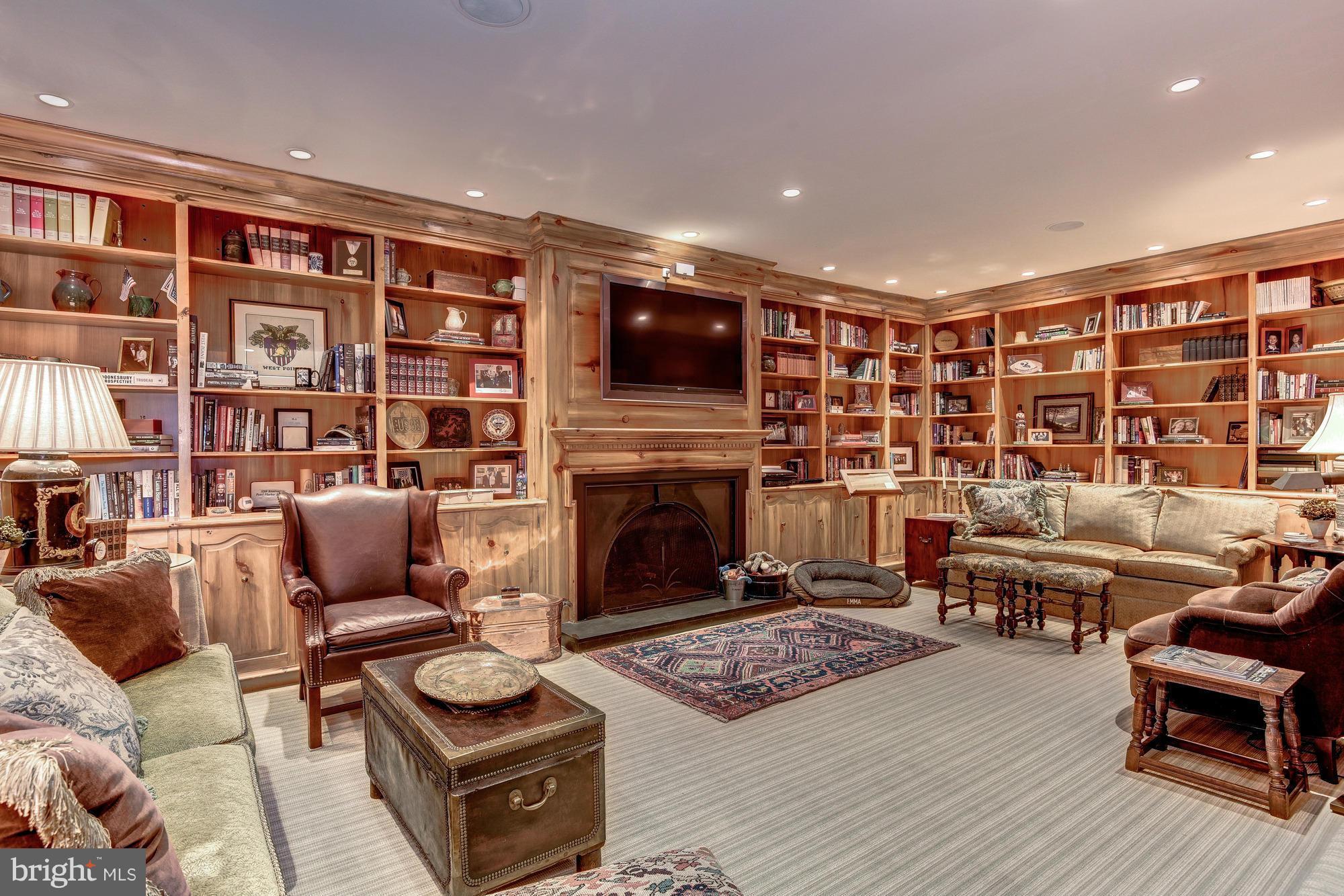 BERKLEY - Residential