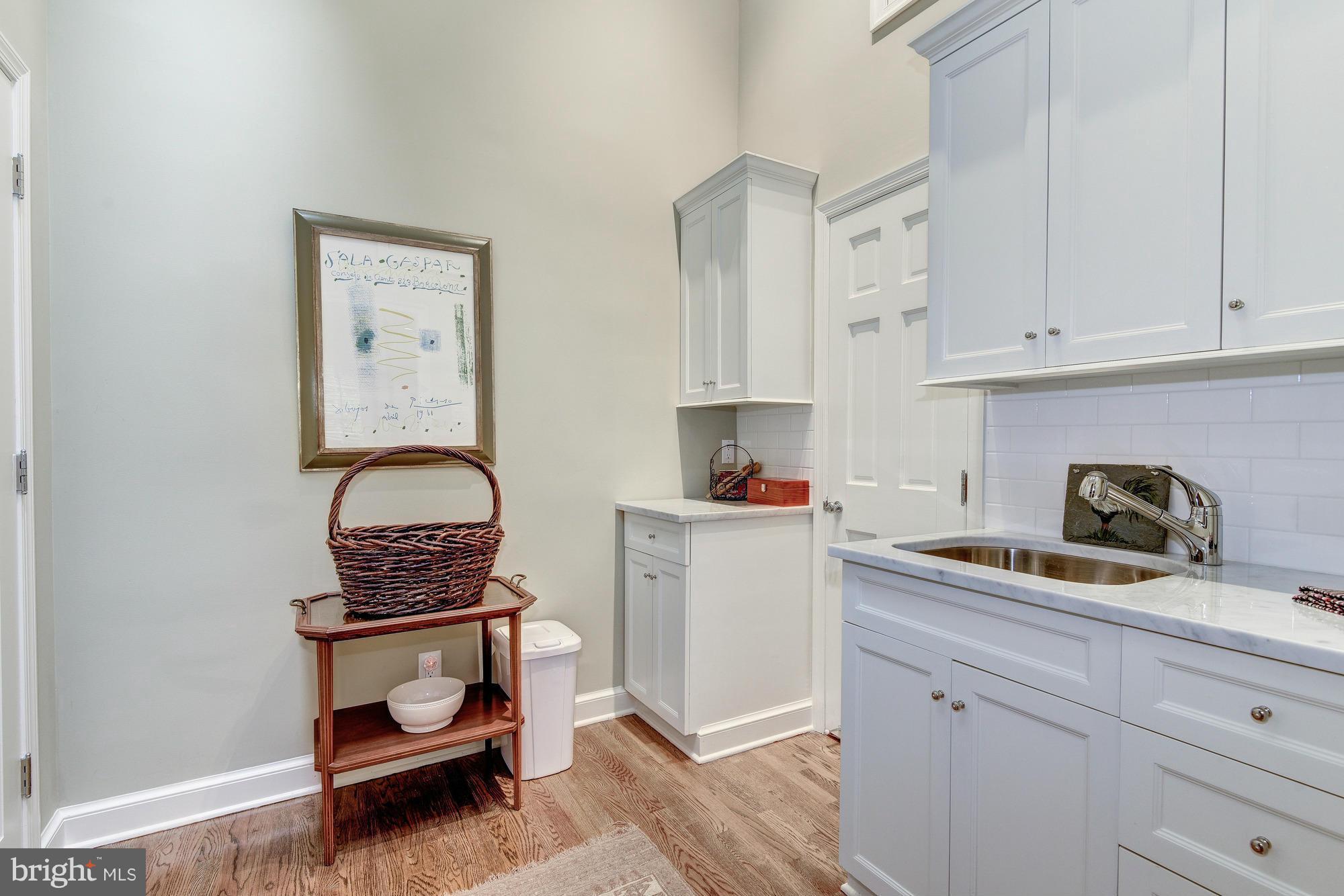BERKLEY - Residential