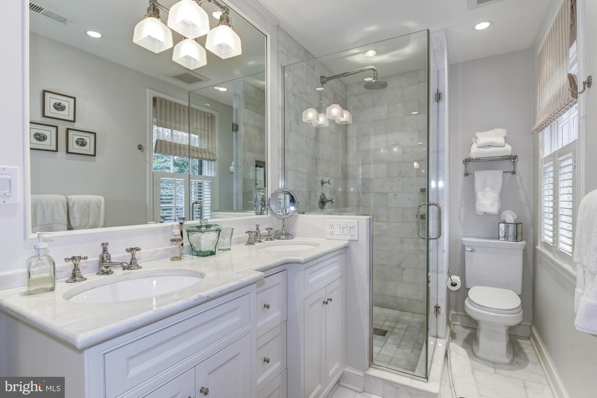 BERKLEY - Residential
